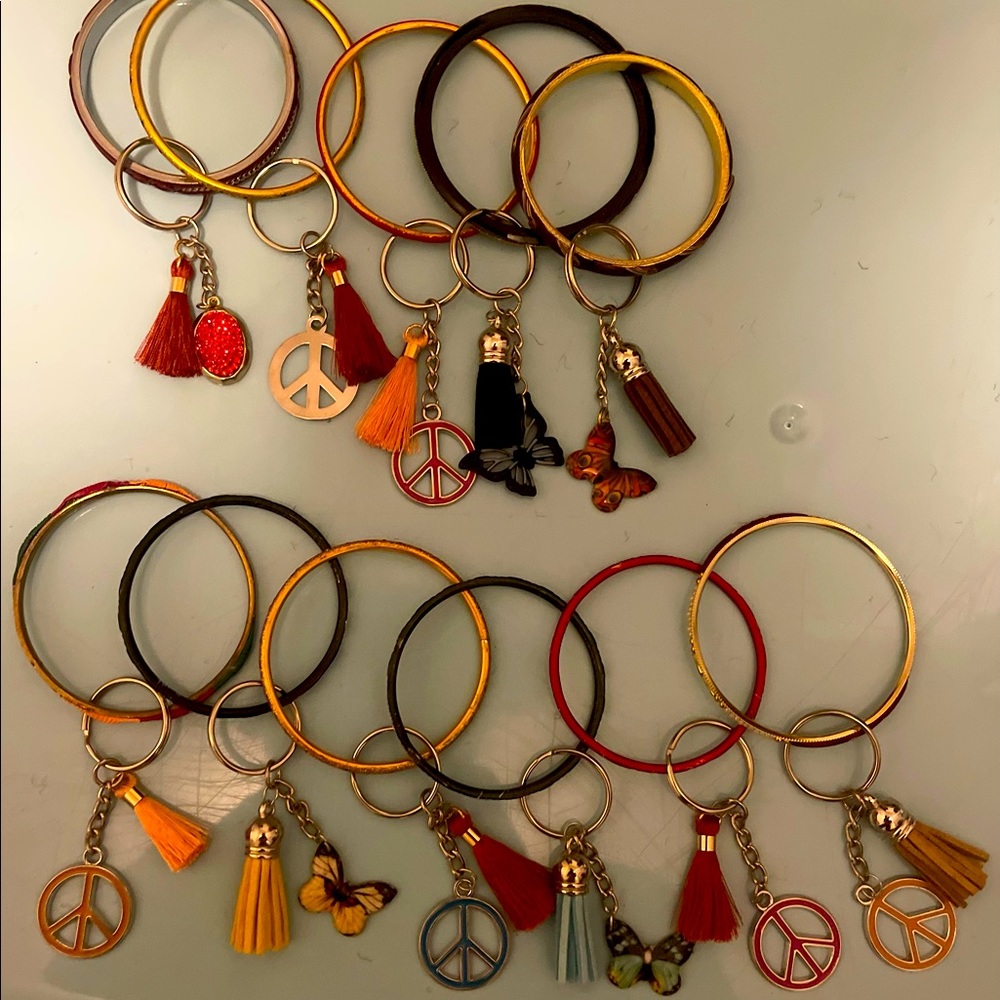 Key chain bracelet in bulk
